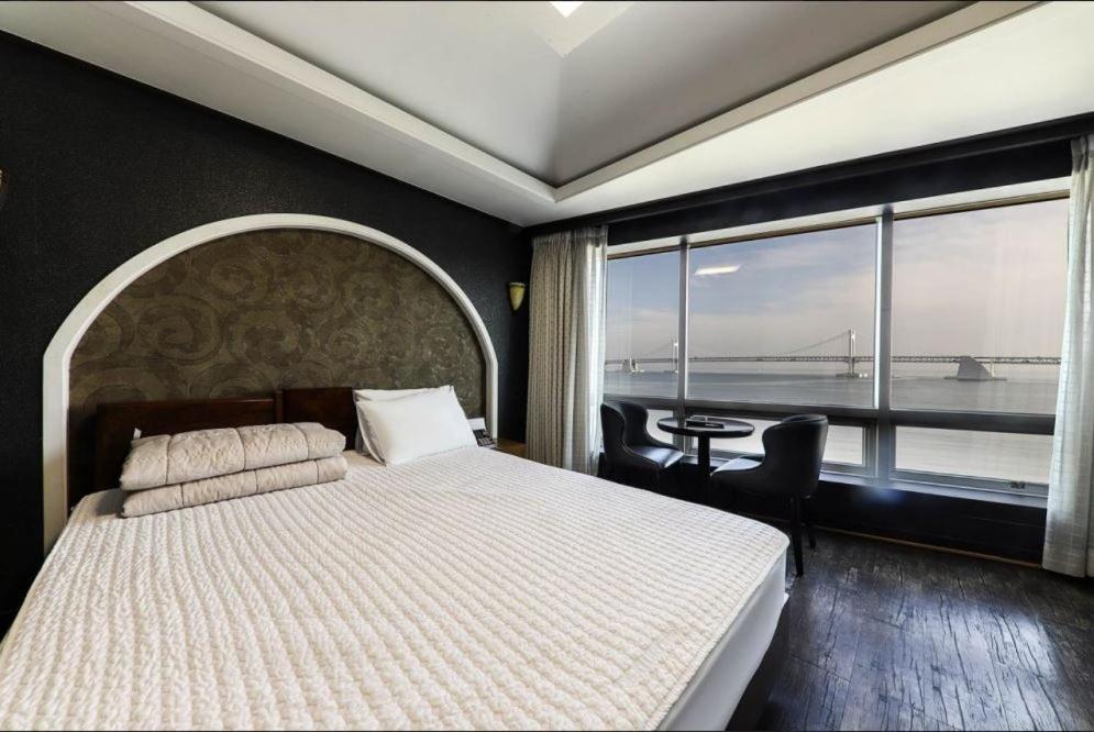 Bridge Hotel Busan Buitenkant foto