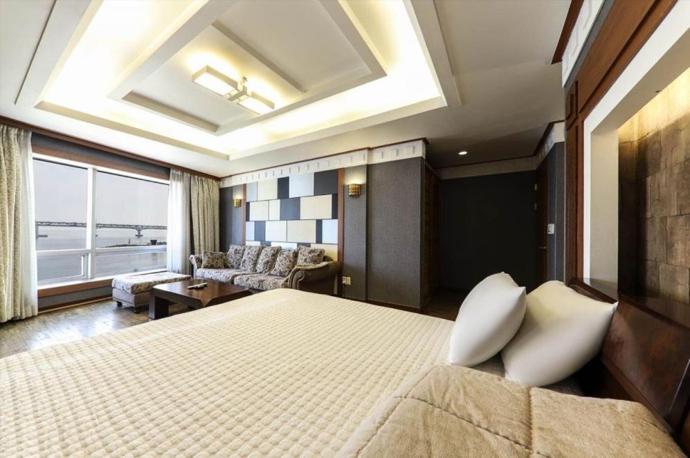Bridge Hotel Busan Buitenkant foto